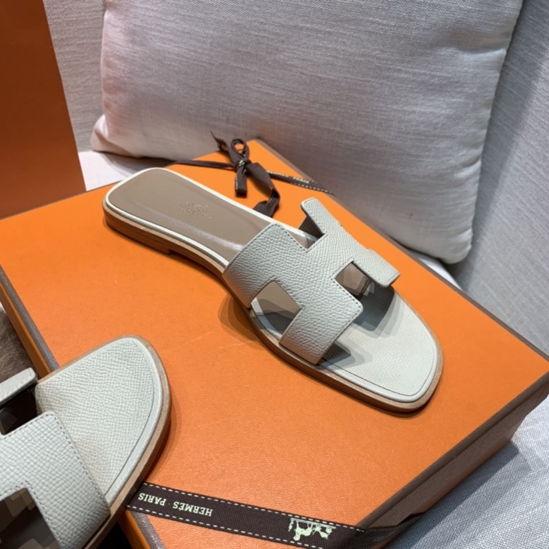 Hermes Slippers